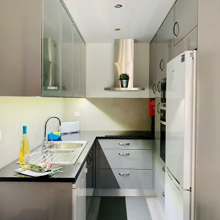 Nautilus Apartment *